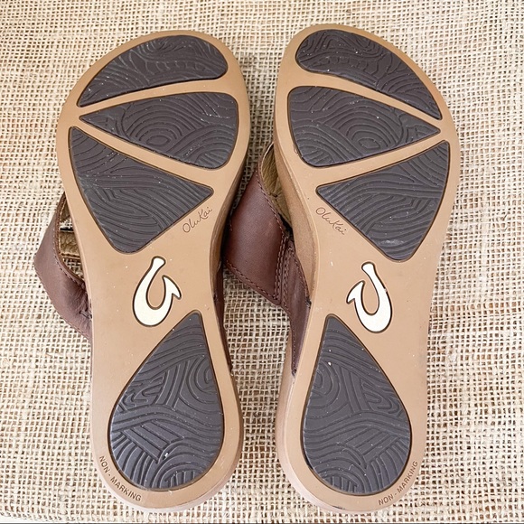 OluKai LaLa Thong Flip Flop Sandals - Picture 9 of 10